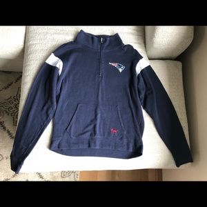 Women’s Patriots sweatshirt